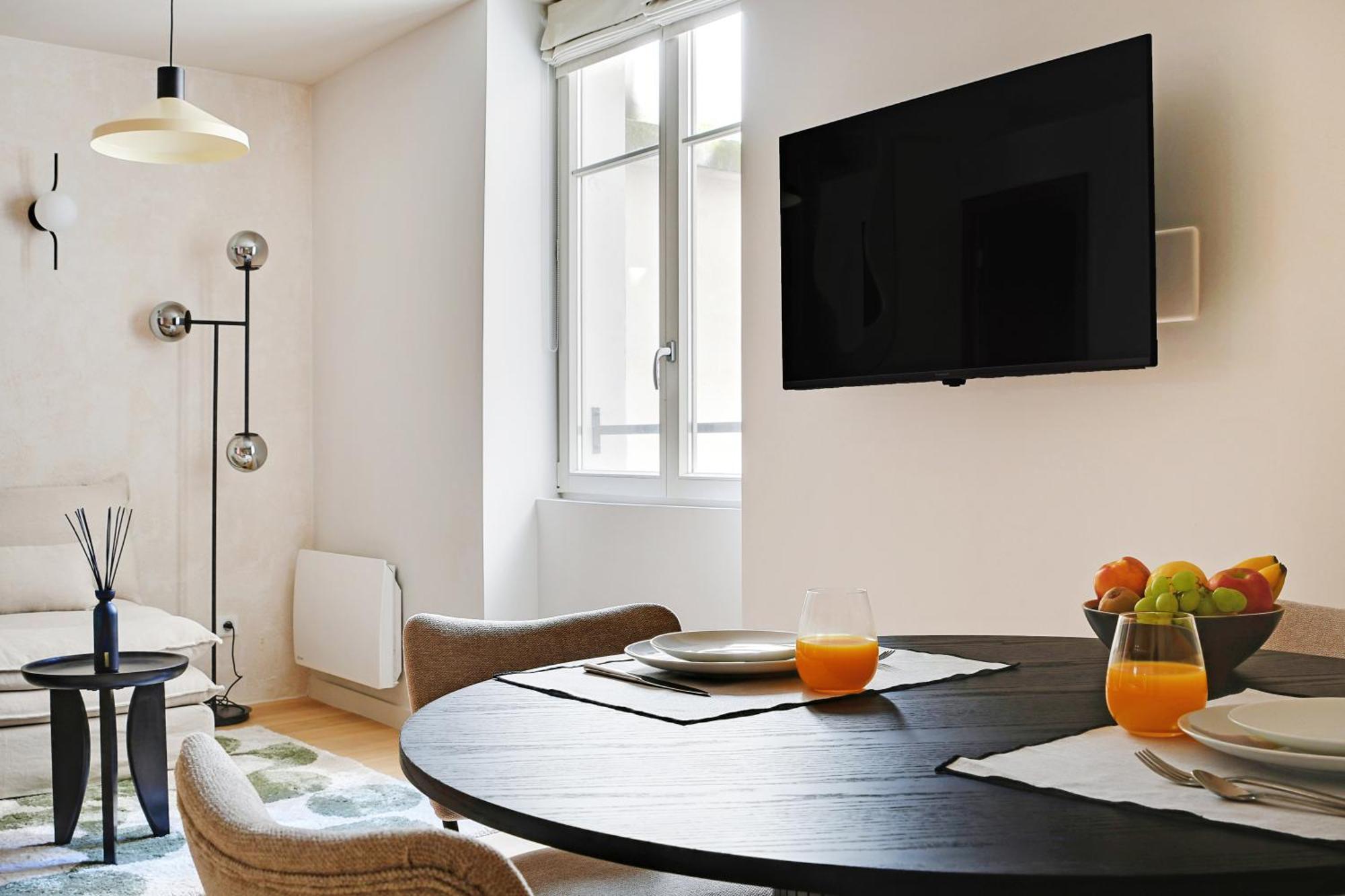 Sereners Apartments In Montorgueil - Rue Saint-Denis Paris Exteriör bild